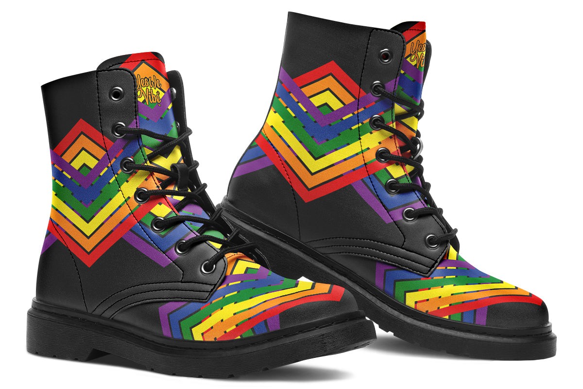 Boots-ColorfulZigzagLines-YWV-36838-HFboots-Blk-STR8-YWV.jpg